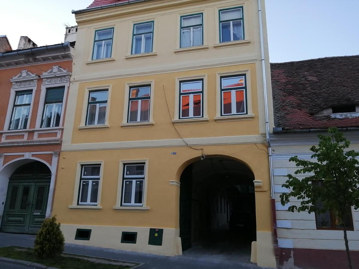 Enjoy Apartment Sibiu Bagian luar foto